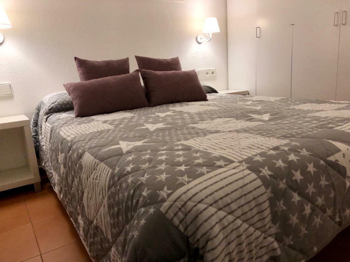 Apartaments S'Arenella 카다케스 외부 사진