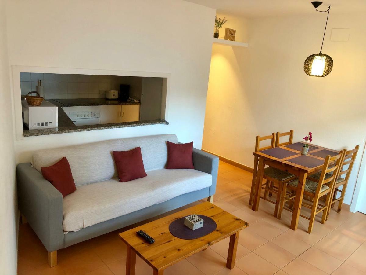 Apartaments S'Arenella 카다케스 외부 사진