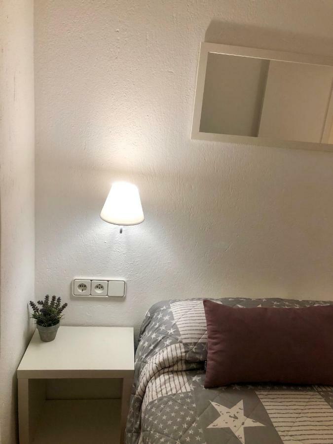 Apartaments S'Arenella 카다케스 외부 사진
