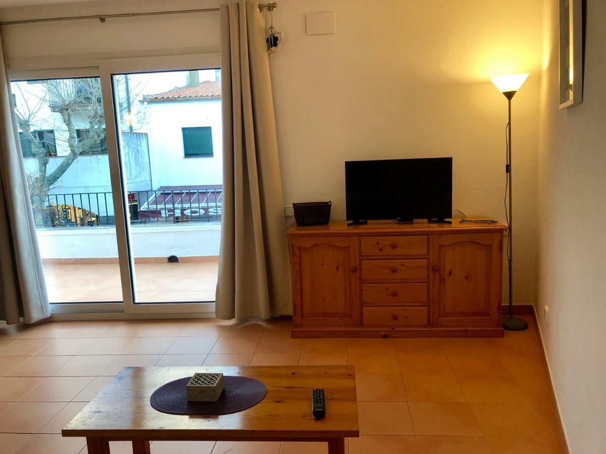 Apartaments S'Arenella 카다케스 외부 사진